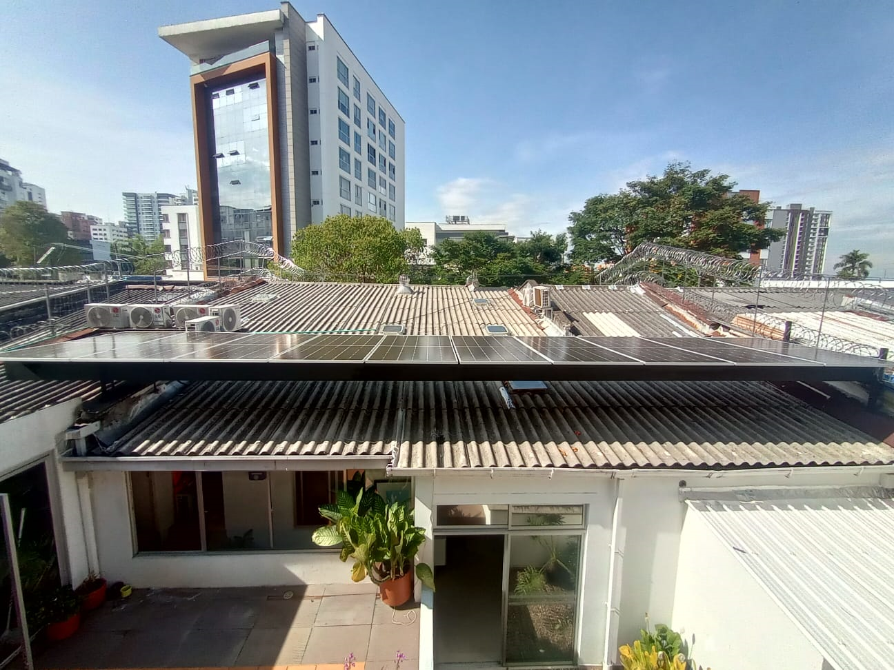 Proyecto industrial de 5.8 kWp