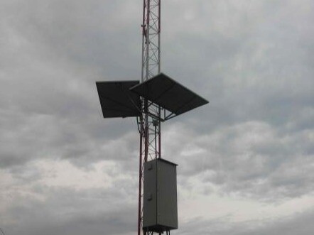 Instalación Sistema Solar Autónomo Antena Repetidora CIELO ROTO